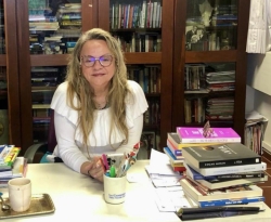 ALPB aprova projeto de Doutora Paula que prevê bolsa de estudo para alunos carentes em escolas particulares