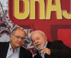 Apoiador de Bolsonaro interrompe discurso de Lula durante evento