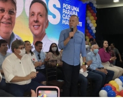 Aguinaldo anuncia que vai pra reeleição e indicação de Lucas Ribeiro como vice de João Azevedo é dada como certa 