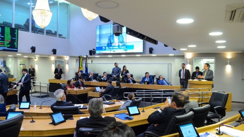 ALPB aprova previsão de orçamento de R$ 15 bilhões 