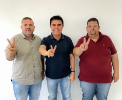Wilson Santiago avança rumo à reeleição e recebe apoio de grupo de oposição em Caldas Brandão