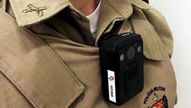 Ceará avança no processo de implantação de câmeras nos uniformes de PMs 