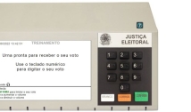 Simulador virtual ajuda eleitor a treinar o voto na urna