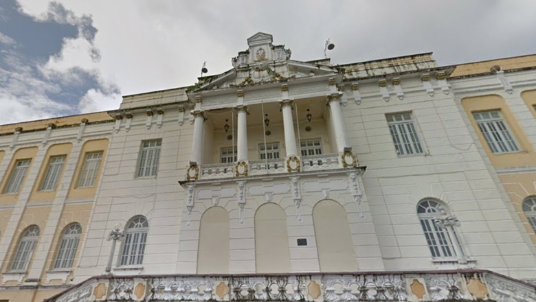 Tribunal Pleno recebe denúncia contra prefeito e vice-prefeito paraibano