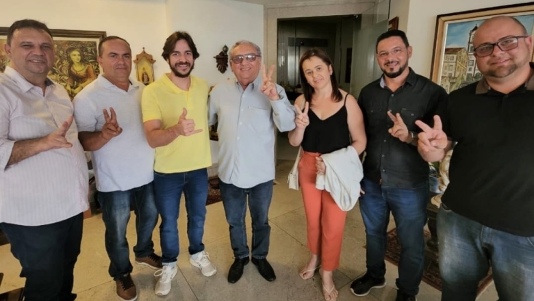 Pedro Cunha Lima recebe apoio da oposição de Santo André
