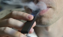 Empresas têm 48 horas para suspender venda de cigarros eletrônicos no Brasil 