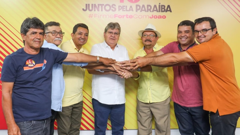 Ex-prefeito de Lagoa de Dentro e lideranças de Mogeiro e Itatuba aderem à reeleição de João