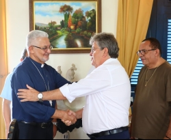 João se reúne com arcebispo Dom Delson; candidato reafirma compromisso de parcerias com a Arquidiocese da PB
