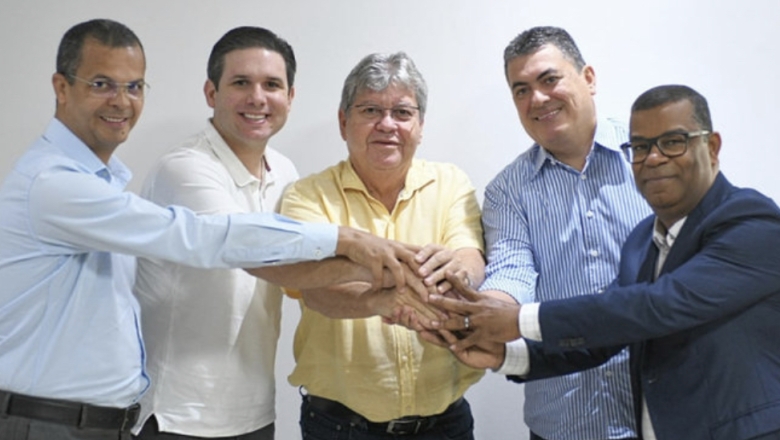 Deputado Jutay Meneses, Bispo José Luiz e pastor Valdir Trindade declaram apoio a João neste segundo turno