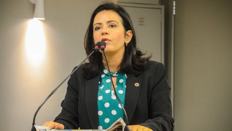 Pollyanna critica Luiz Couto por neutralidade para o Governo do Estado