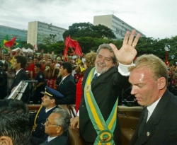 Segurança da posse de Lula será revista após bomba em Brasília