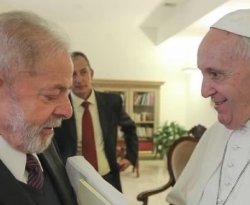 Papa diz que Lula foi vítima de ‘fake news’ em julgamento