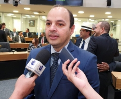 Fábio Andrade continua como procurador-Geral do Estado, revela João Azevêdo