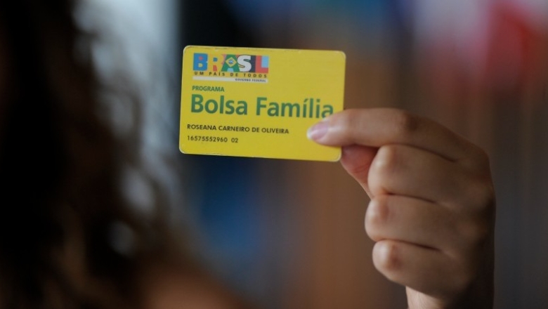 Bolsa Família terá 'busca ativa' por beneficiários, diz ministro