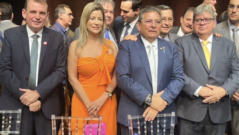 Chico Mendes participa da posse do governador João e do vice Lucas Ribeiro: “Continuidade de um grande projeto”