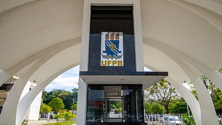 Polícia Federal prende três suspeitos de tentar fraudar concurso da UFPB em João Pessoa