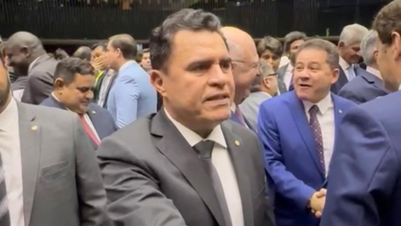 Wilson Santiago toma posse na Câmara dos Deputados e destaca perfil municipalista: “Iremos reforçar e ampliar parcerias”