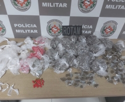 Polícia Militar apreende mais de 1.800 embalagens com maconha, cocaína e crack em João Pessoa