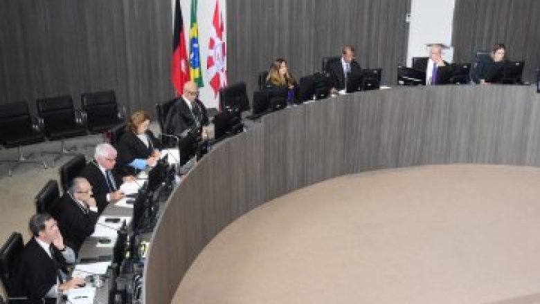 Pleno do Tribunal de Justiça recebe denúncia contra prefeito paraibano; entenda