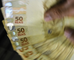  Caixa paga novo Bolsa Família a beneficiários com NIS de final 4