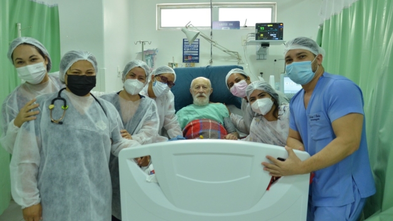 Biliu de Campina evolui e recebe alta médica; artista estava internado no Hospital Municipal de Campina Grande
