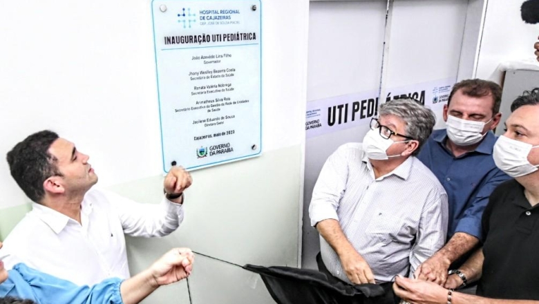 Wilson Santiago e Chico Mendes participam de solenidade de entrega da UTI pediátrica em Cajazeiras 