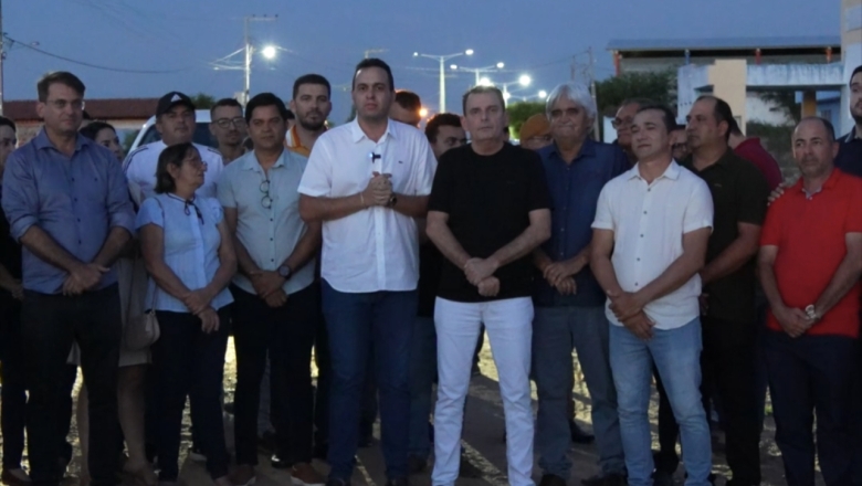 Chico Mendes reúne prefeitos e projeta asfaltamento da PB 387, ligando Triunfo e Poço de José de Moura até a divisa do CE