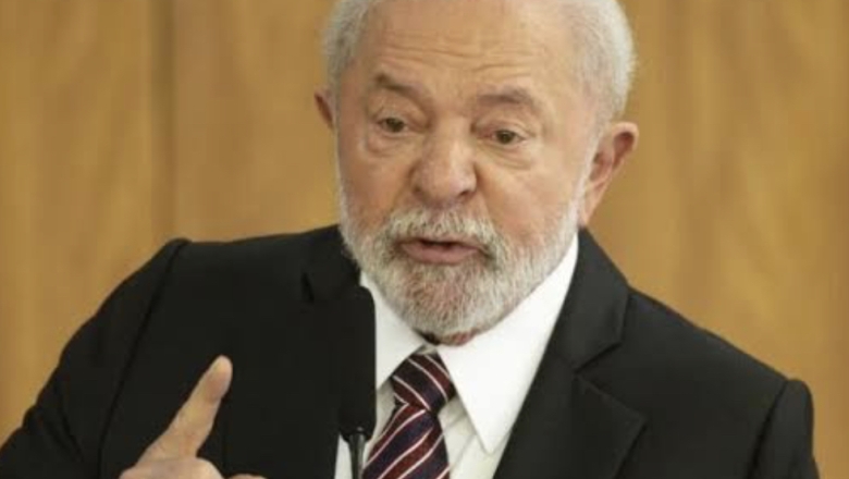 Lula sanciona lei que ameniza corte em repasses a municípios com perdas populacional no Censo 