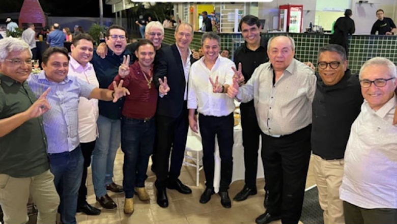 Oposição de Sousa se reúne em evento da nova sede do SICREDI; União Brasil reforça convite à Gilbertão