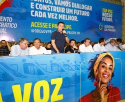 Ao lado de João Azevêdo, Wilson Santiago inaugura obras e debate ações para o Alto Sertão