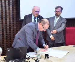  Atricon firma acordo para uso nacional de sistema contra fraude em licitação desenvolvido pelo TCE da Paraíba