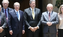 Partidos do Centrão pressionam Lula por definições sobre ministérios