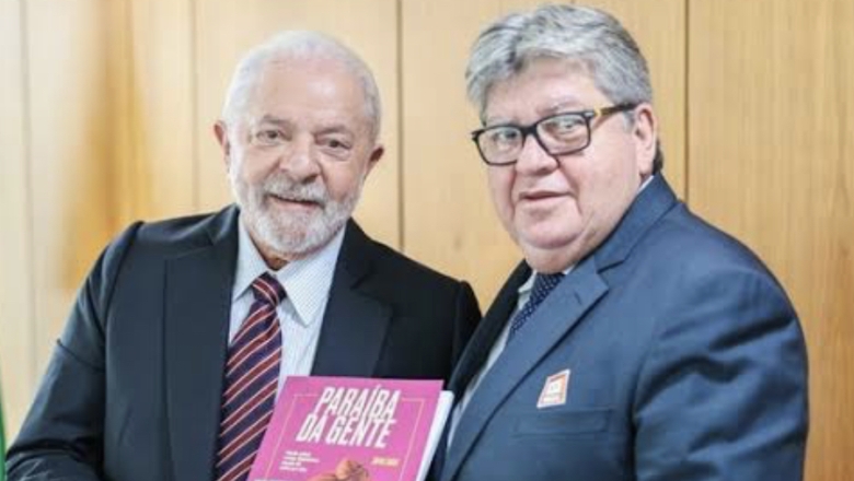 João Azevêdo participa ao lado de Lula de lançamento do novo PAC; veja as 12 obras pleiteadas pela Paraíba ao governo federal