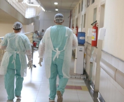 Governo do Ceará paga salário reajustado a piso da enfermagem nesta segunda-feira (2)