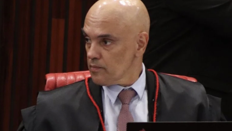 Moraes vota para condenar mais cinco réus pelos ataques do 8/1