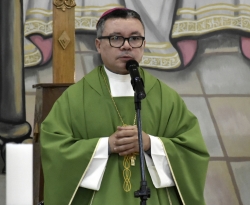 Dom Francisco de Sales convoca diocesanos para dia de oração, jejum e penitência pela paz
