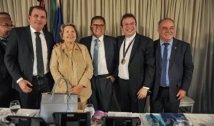 Chico Mendes destaca trabalho do Padre Fabrício que recebeu medalha Epitácio Pessoa da ALPB