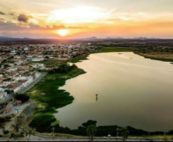 Publicada lei que reconhece Cajazeiras como "a cidade que ensinou a Paraíba a ler"; autoria é do deputado Chico Mendes