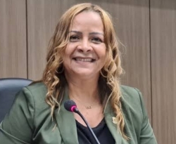 Em Sousa, vereadora Lana Dantas critica pesquisas internas e diz que não abre mão de candidatura a prefeita: “As oposições terão duas opções”