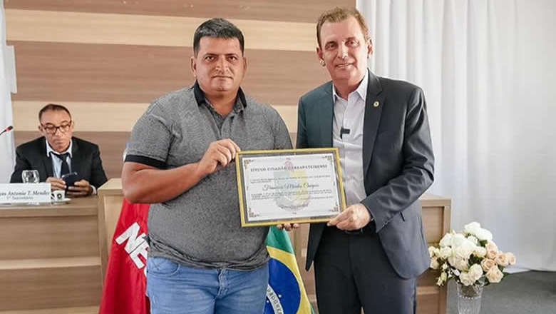 Deputado Chico Mendes recebe título de cidadão de Carrapateira