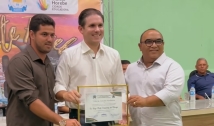 Hugo Motta visita Monte Horebe, destaca obras e recebe título de cidadão; prefeito Marcos Eron exalta empenho do deputado 