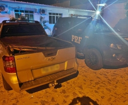 Oito pessoas são detidas, cinco veículos são recuperados e uma arma de fogo é apreendida pela PRF na Paraíba