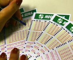 Mega-Sena acumula mais vez e pagará R$ 31 milhões sábado