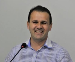 Bernardino Batista: prefeito Aldo Andrade anuncia aumento salarial para educação e salário mínimo acima do piso nacional 