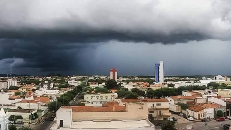 Inmet emite alertas de chuvas intensas para os 223 municípios da Paraíba