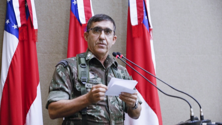 General cearense afirma à PF que se reuniu com Bolsonaro por ordem do ex-comandante do Exército, diz colunista 