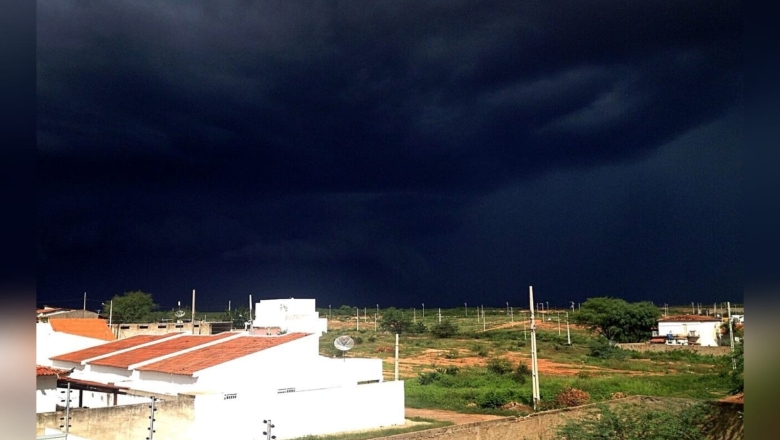 Todos os municípios da Paraíba estão sob perigo de chuvas intensas, alerta Inmet