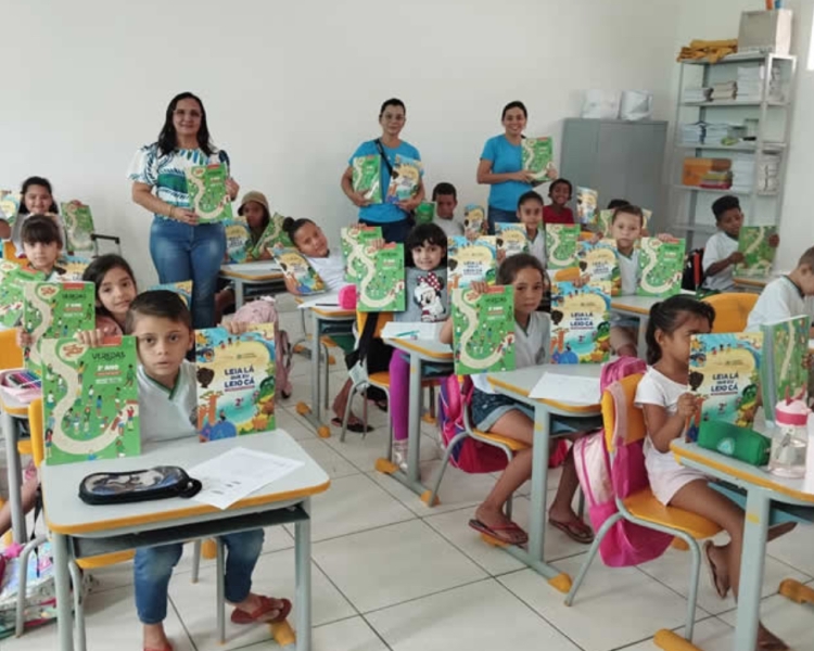 Secretaria de Educação de São José de Piranhas entrega material complementar do ‘Alfabetiza Mais Paraíba’ 