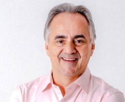 Luciano Cartaxo comemora candidatura própria e pesquisa como critério na escolha do nome para prefeito de JP