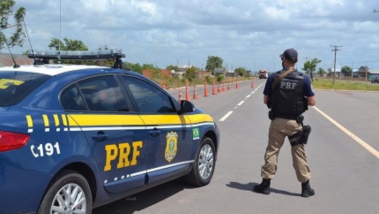 PRF na Paraíba autua no período de Natal, 1.833 condutores por excesso de velocidade